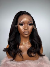 Designer Leonie - Velvet - Medium - 9x6 HD