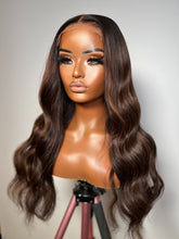 Designer Tia - Velvet - Medium - 5x5 HD