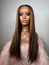 Designer Ivenna - Velvet - Medium - 5x5 HD