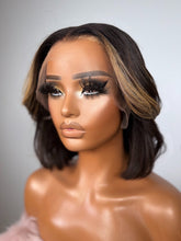 Designer Lyra - Velvet - Medium - 13x6 HD