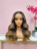Designer Naomi - Medium - Raw Vietnamese - 5x5 HD