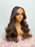 Designer Vanessa - Velvet - Medium - 5x5 HD