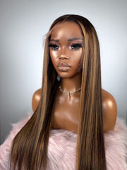 Designer Cecily - Velvet - Medium - 9x6 HD