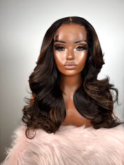 Designer Valentina - Velvet - Medium - 5x5 HD