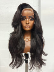 Nandy Designer - HD 6x6 closure - Kinky Straight - Medium - Signature Virgin