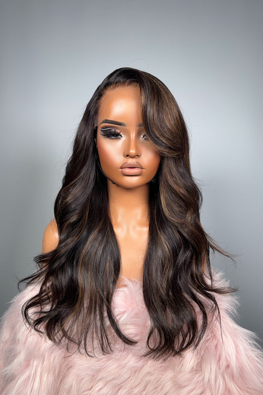Sarai brown  highlight - Signature Virgin - Medium - 7x5 HD