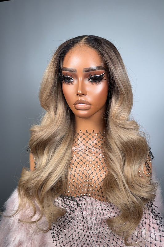 Designer Elsa - Raw Vietnamese - 5x5 HD - Medium