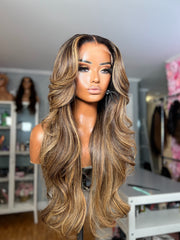 Designer Ciara -  5x5 HD lace - Supreme - Medium